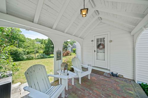 455 Shore Rd, Bourne, MA, 02532-4141 | Card Image