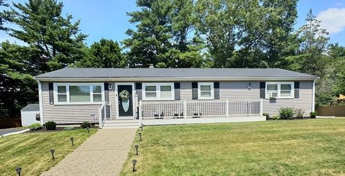 2 Mcfarlin Rd, Carver, MA, 02330-1215 | Card Image
