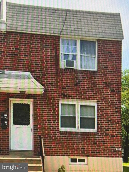 211 Elbridge St, PHILADELPHIA, PA, 19111-5203 | Card Image