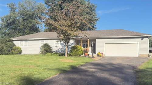 14035 Allison Dr, Doylestown, OH, 44230-9537 | Card Image