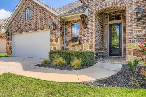 4001 Discovery Well Dr, Liberty Hill, TX, 78642-4487 | Card Image