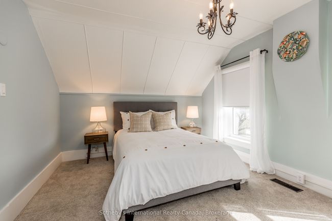 828350 Mulmur Nottawasaga Tline, Home with 6 bedrooms, 1 bathrooms and 18 parking in Mulmur ON | Image 21