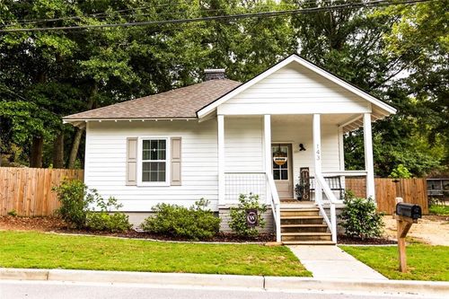 143 W 5th St, Monroe, GA, 30655-2109 | Card Image