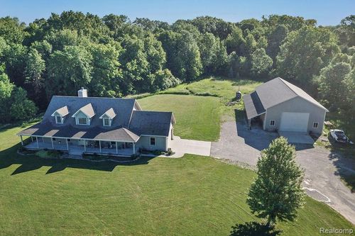 14380 Dice Rd, Hemlock, MI, 48626-8433 | Card Image