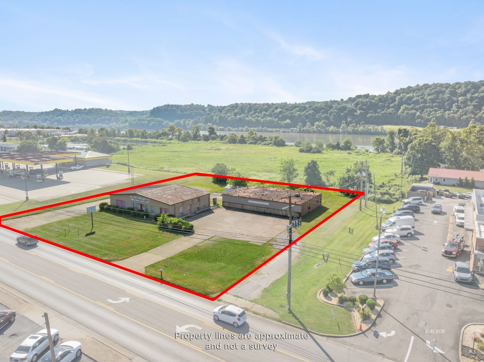 1725 Eastern Ave, Gallipolis, OH 45631