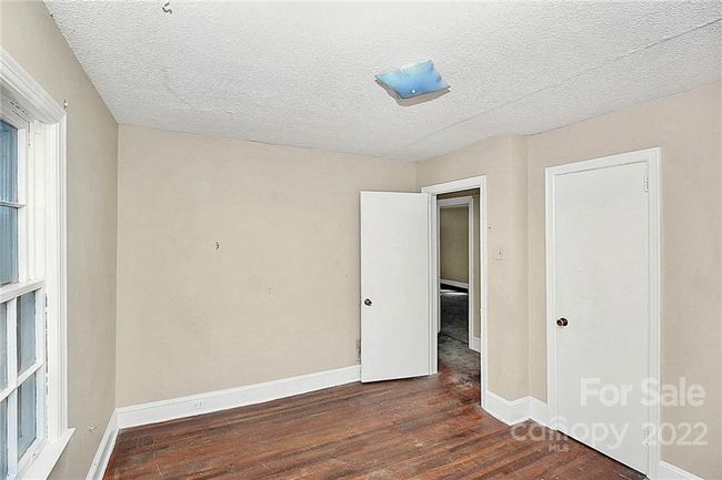 1518 Pierson Dr, House other with 2 bedrooms, 1 bathrooms and null parking in Charlotte NC | Image 16