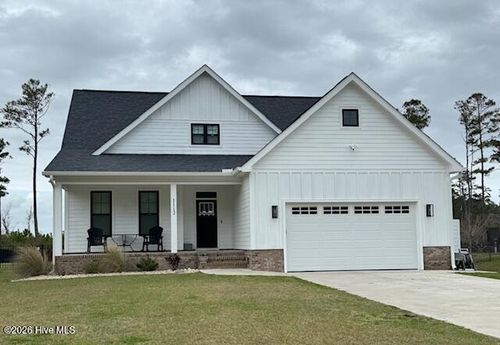 1112 Blair Farm Pkwy, Morehead City, NC, 28557-4775 | Card Image