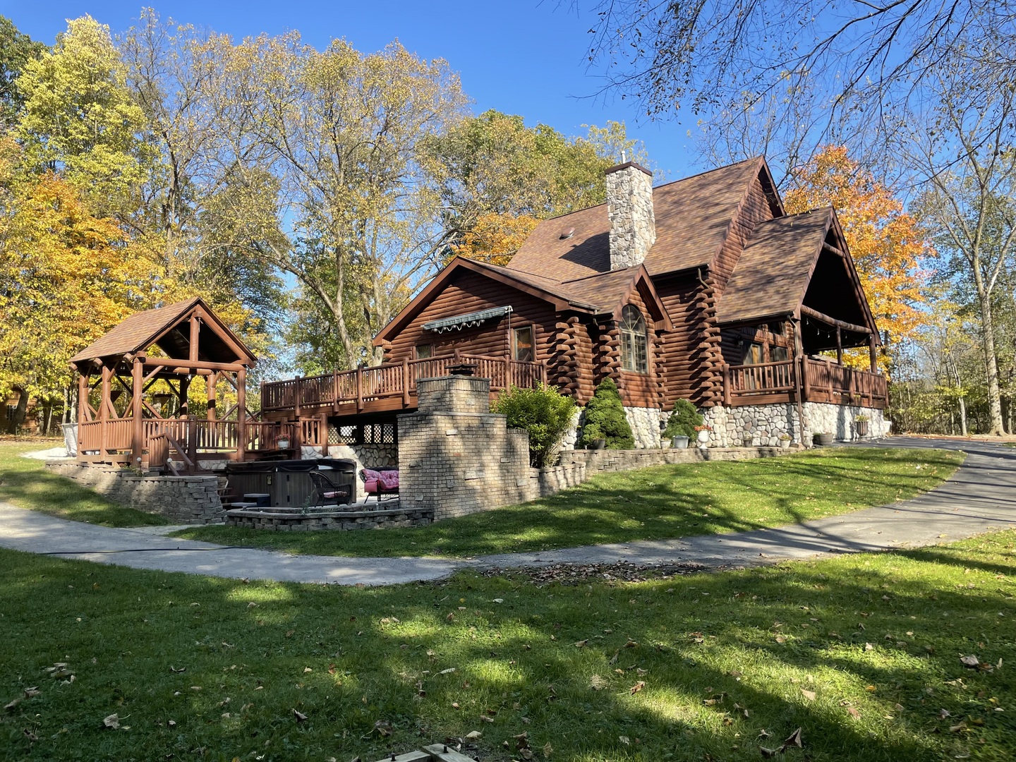 2138 E Gaisor Drive, For Sale in Crete Zoocasa