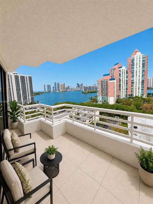 1713-3300 Ne 192nd St, Aventura, FL, 33180-2427 | Card Image