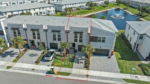 5646 Enclave Dr, Mangonia Park, FL, 33407-2121 | Card Image
