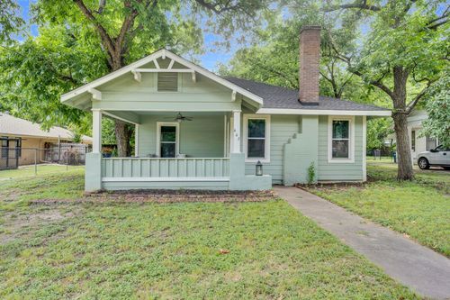 603 N Mckinney St, Ennis, TX, 75119-3009 | Card Image