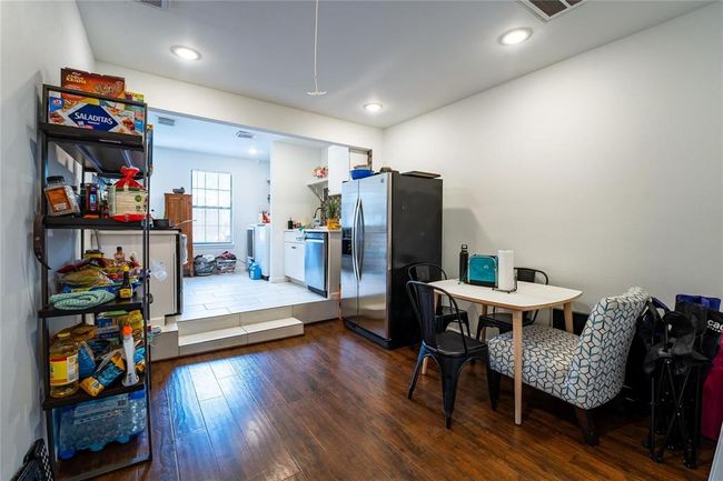 9305 Emnora Ln, House other with 2 bedrooms, 2 bathrooms and 1 parking in Houston TX | Image 22