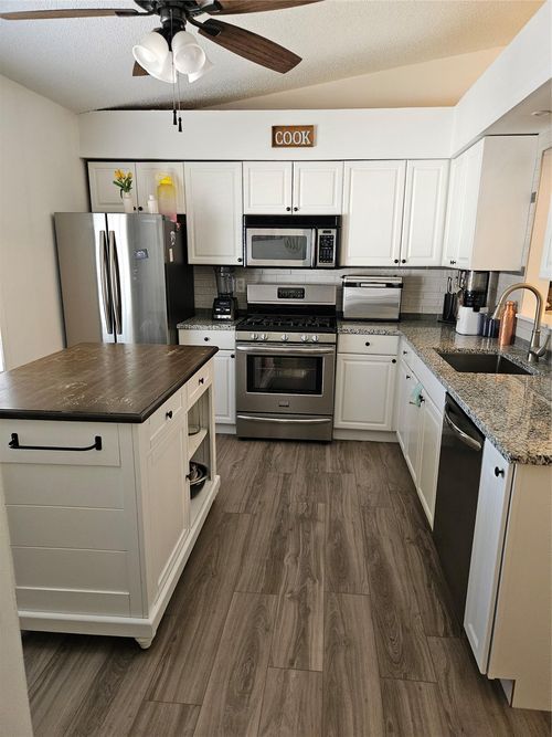 706 Tudor Hl, Nanuet, NY, 10954-5921 | Card Image