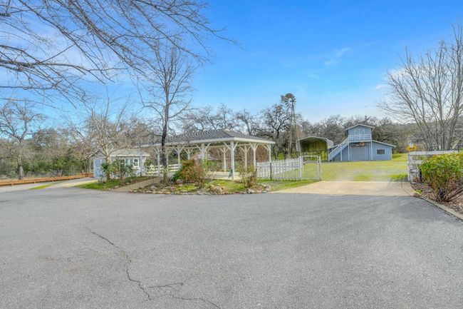 4045 Red Hill Access Rd, House other with 3 bedrooms, 4 bathrooms and 3 parking in Vallecito CA | Image 47