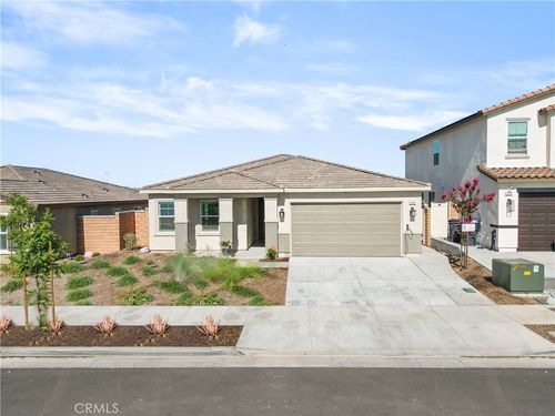 25541 Buckeye Meadow Ln, Homeland, CA, 92548-3217 | Card Image