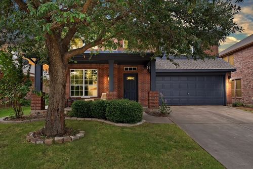 1708 Kittyhawk Dr, Little Elm, TX, 75068-8482 | Card Image