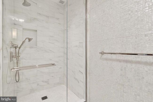 UNIT-1904 - 300 International Dr, Condo with 2 bedrooms, 3 bathrooms and null parking in BALTIMORE MD | Image 23