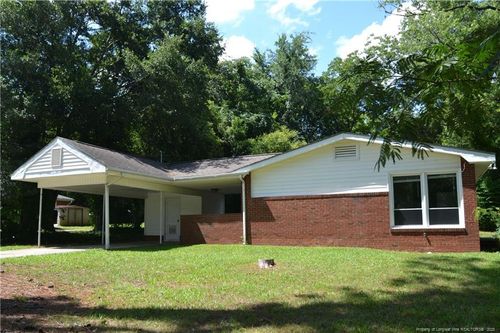 2823 Croydon St, Raleigh, NC, 27610-3651 | Card Image