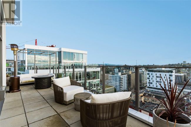 PH1801 - 960 Yates St, Condo with 2 bedrooms, 3 bathrooms and 3 parking in Victoria BC | Image 21