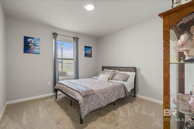 Bedroom | Image 17
