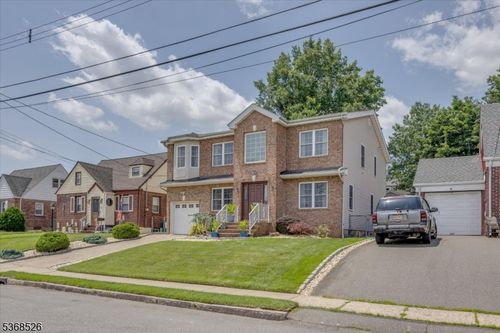 21 Madison St, North Arlington, NJ, 07031-4907 | Card Image