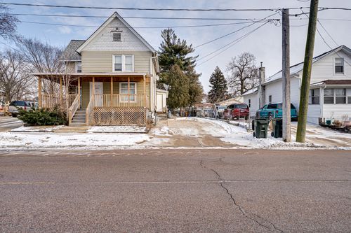 a-407 Beach St, Aurora, IL, 60505-2827 | Card Image