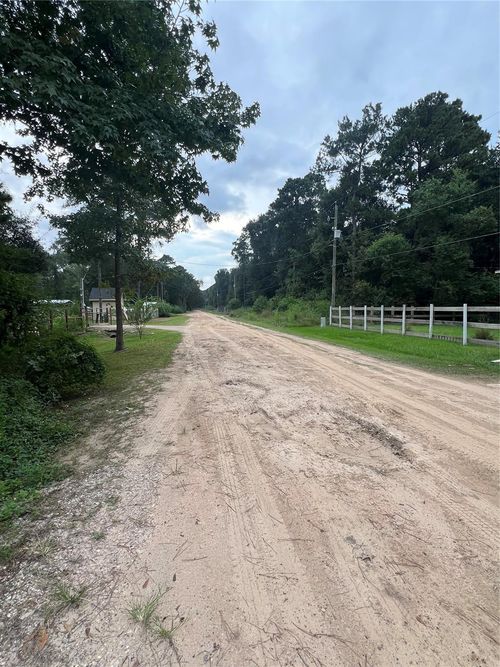 25688 York, New Caney, TX, 77357 | Card Image