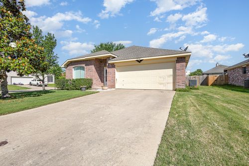 1512 Marti Dr, Royse City, TX, 75189-8213 | Card Image