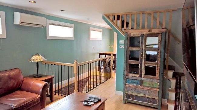 1 - 5 Lime St, Townhouse with 2 bedrooms, 2 bathrooms and 2 parking in Newburyport MA | Image 9