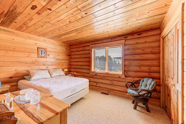 742 W Old Mullan Trl, Home with 4 bedrooms, 3 bathrooms and null parking in Elliston MT | Image 24