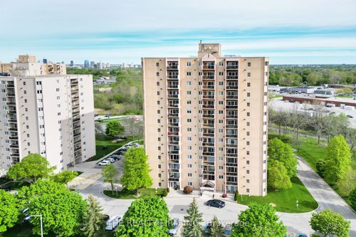 907-860 Commissioners Rd E, London, ON, N6C5Y8 | Card Image