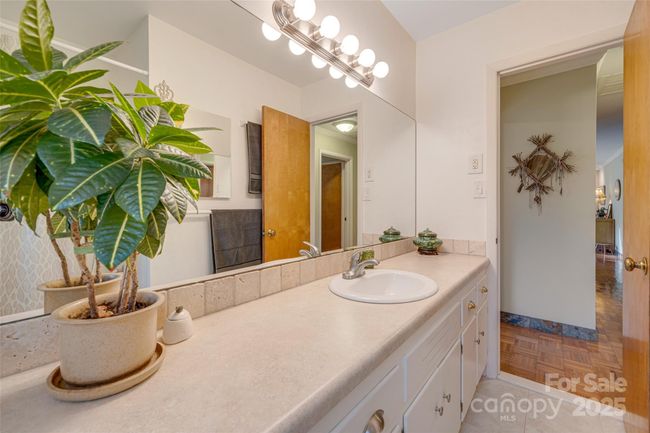 23 Zephyr Dr, House other with 4 bedrooms, 2 bathrooms and null parking in Asheville NC | Image 24