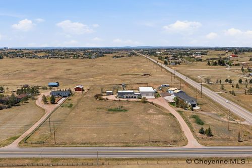 7602 Ridge Rd, Cheyenne, WY, 82009-2312 | Card Image