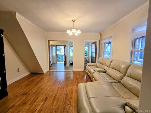 889 E 37th St, Brooklyn, NY, 11210-1936 | Card Image