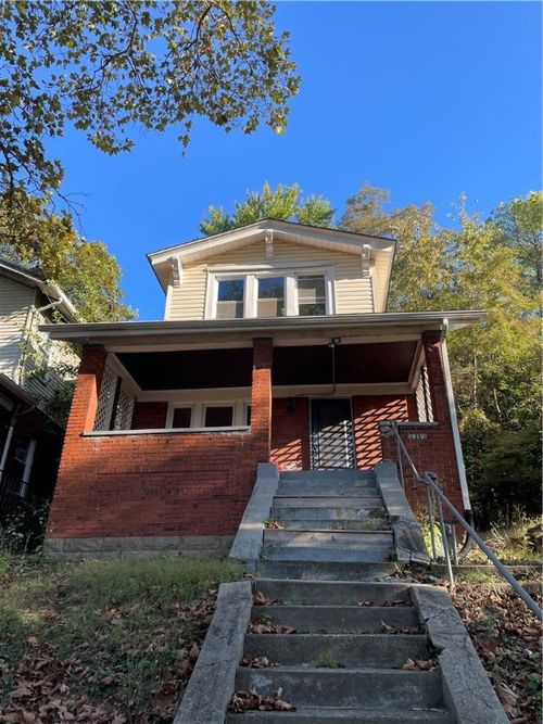 8919 Upland Ter, Penn Hills, PA, 15235-1424 | Card Image