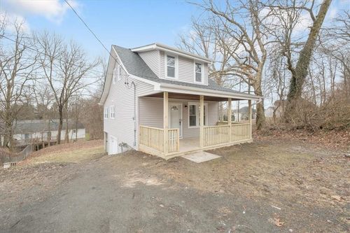 202 Maiden Ln, Maybrook, NY, 12543-1016 | Card Image