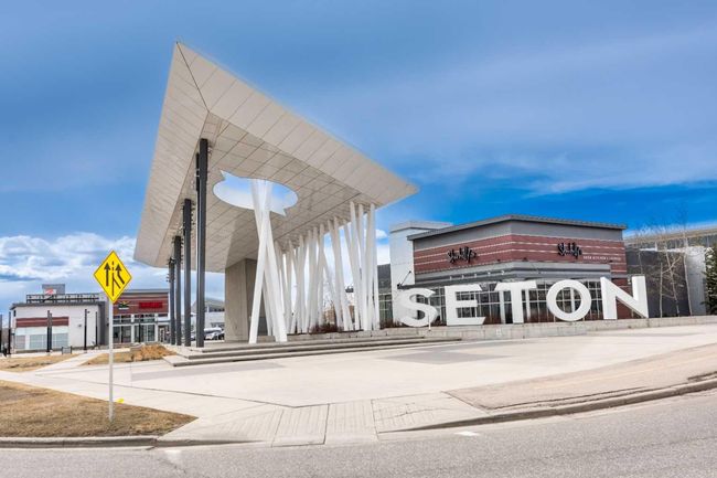 2303 - 220 Seton Grove Se, Condo with 2 bedrooms, 2 bathrooms and 1 parking in Calgary AB | Image 32