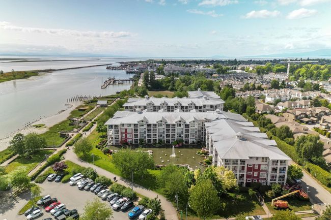 Bird's eye view of a nearby body of water | Image 39