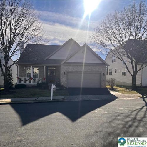 3091 Donegal Dr, Macungie, PA, 18062-8461 | Card Image