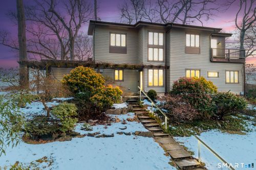 31 Splitrock Rd, Norwalk, CT, 06854-4713 | Card Image