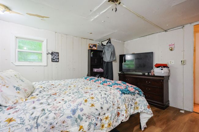 18 Apache Dr, House other with 2 bedrooms, 1 bathrooms and 2 parking in North Adams MA | Image 7