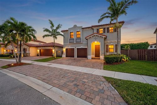 17340 Sw 154th Pl, Miami, FL, 33187-7815 | Card Image