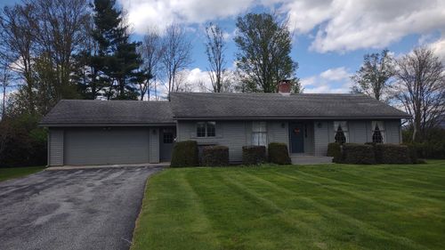 11 Emeritus St, Rutland, VT, 05701-2525 | Card Image