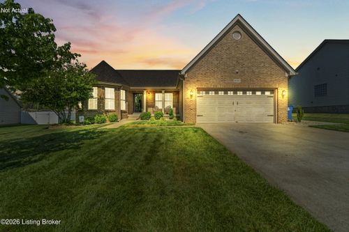 8504 Pathfinder Ct, Louisville, KY, 40291-3175 | Card Image