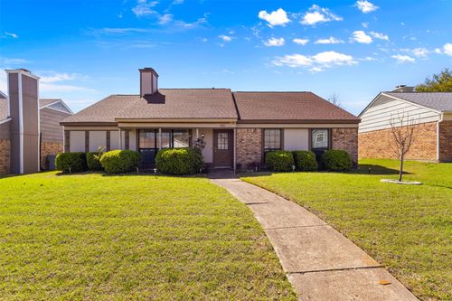 206 Southerland Ave, Mesquite, TX, 75150-5832 | Card Image