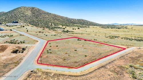 10709 E Stallion Way, Prescott Valley, AZ, 86315-8959 | Card Image