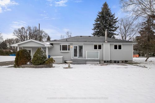 19 Farr Ave, Sharon, ON, L0G1V0 | Card Image