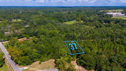 37 Blueberry Dr, Laurel Hill, FL, 32567-3334 | Card Image