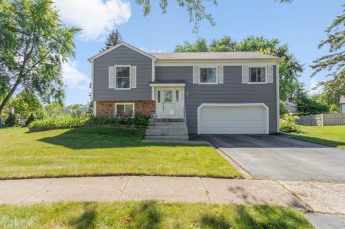 840 S Cleburne Ave, Bartlett, IL, 60103-5007 | Card Image