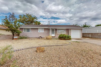 4213 Hendrix Road Ne, House other with 3 bedrooms, 1 bathrooms and null parking in Albuquerque NM | Image 1